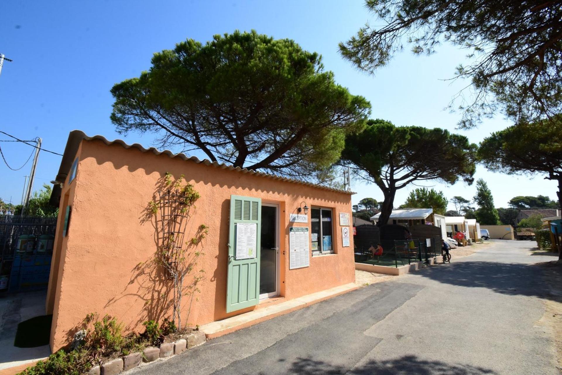 Camping La Bergerie Plage Hyères Dış mekan fotoğraf