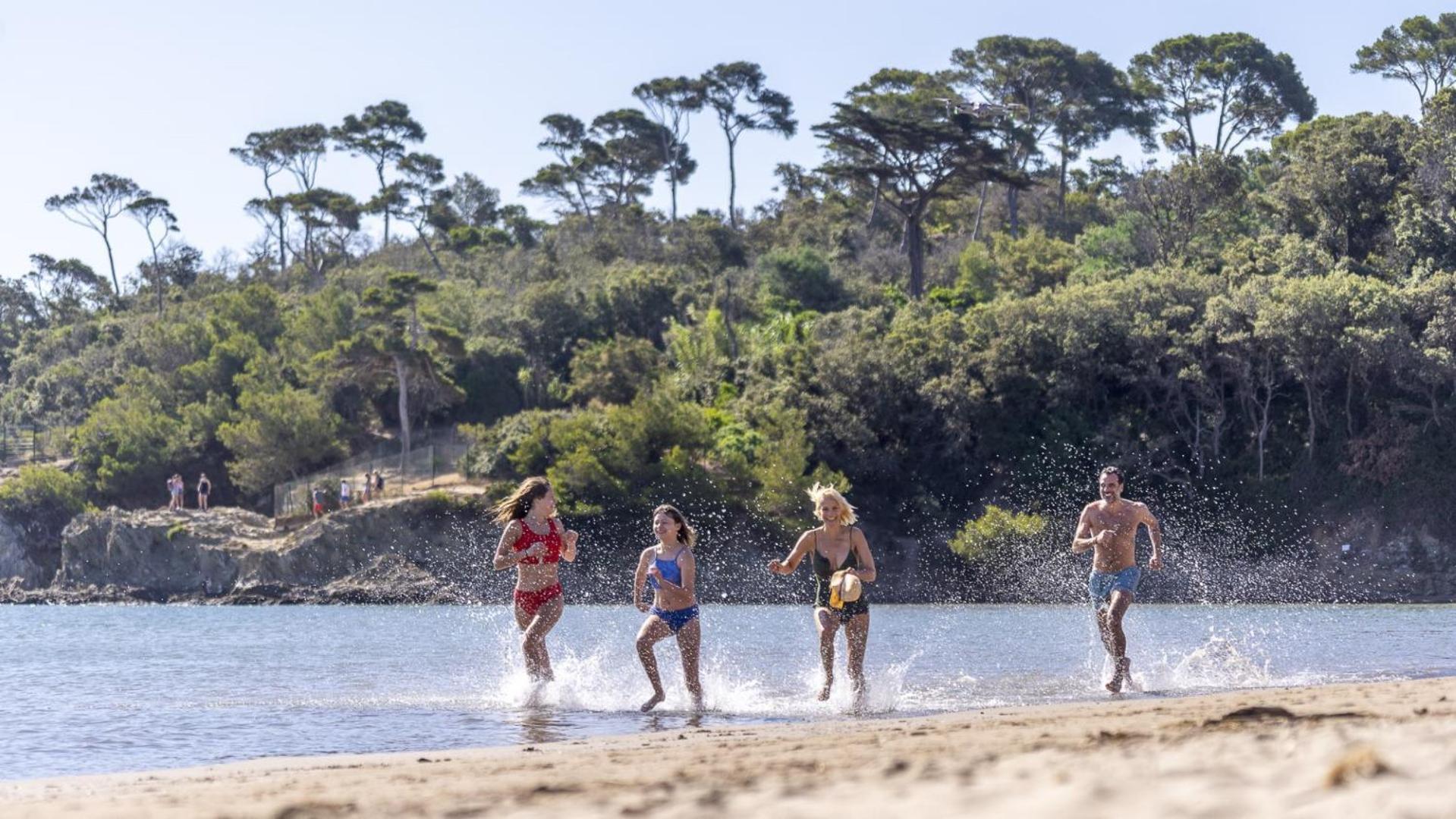 Camping La Bergerie Plage Hyères Dış mekan fotoğraf